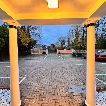 All Seasons Guest House Horley Extérieur photo